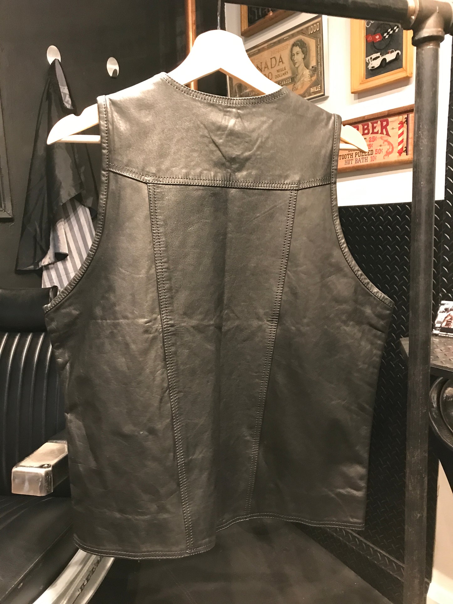 Leather Gear mens ‘gay bar’ vest, size X-LARGE