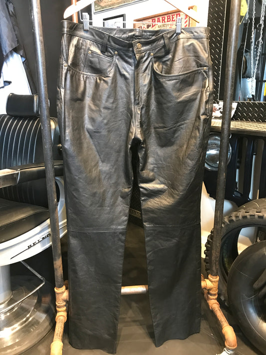 Men’s leather 5-pocket pants with zipper in seat, size 42
