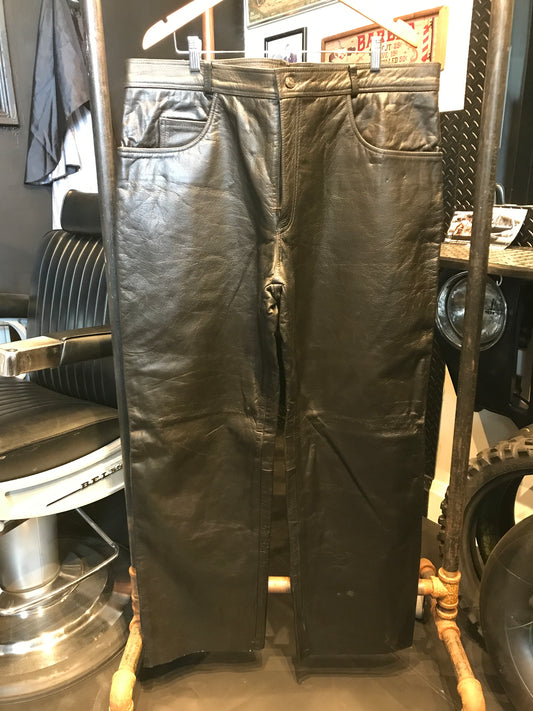 XELEMENT men’s leather pant, size 42
