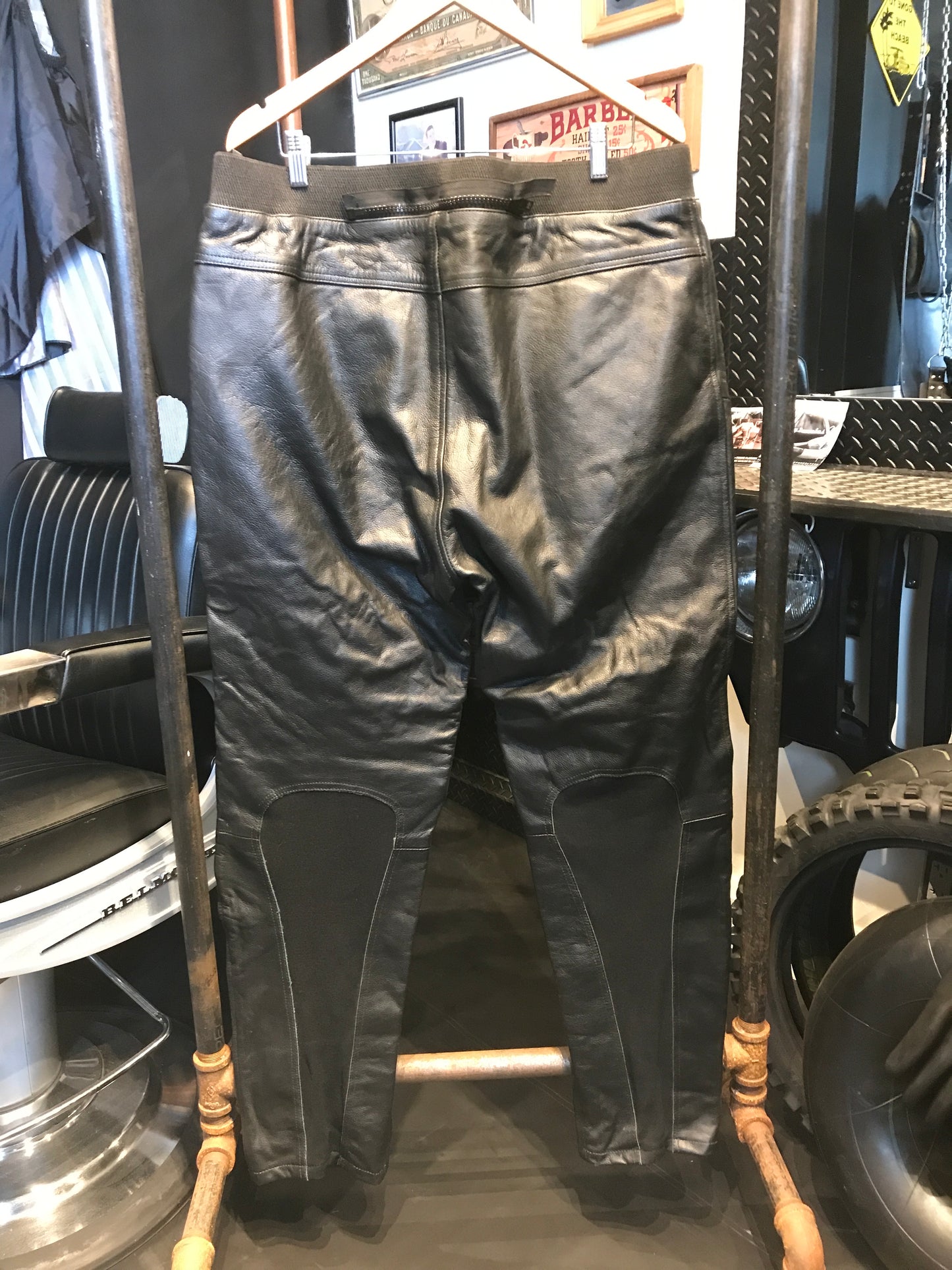 RK Men’s leather biker pants with elastic waist, size 4XL