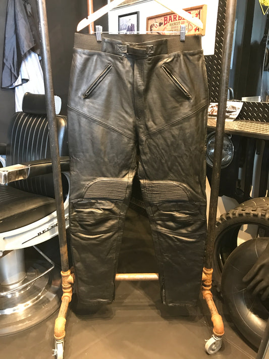 RK Men’s leather biker pants with elastic waist, size 4XL